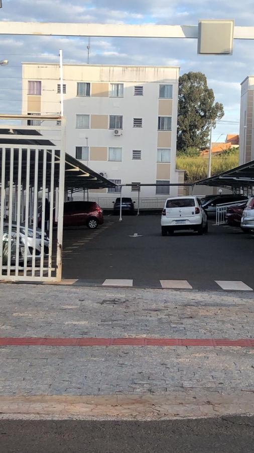 Apartament Apartamento Em Londrina Privado Com 2 Quartos De Casal Com Utensilios Garagem E Wifi Zewnętrze zdjęcie